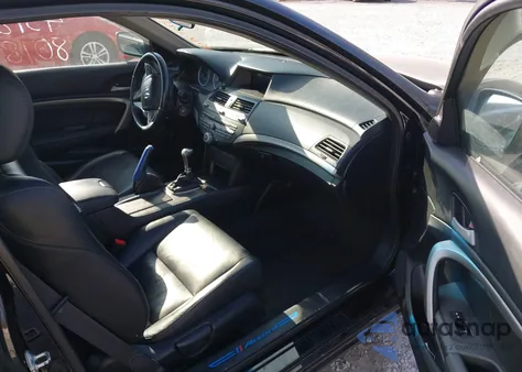 2011 Honda Accord 3.5 Ex-L z USA, uszkodzony, nr VIN 1HGCS2A86BA000056